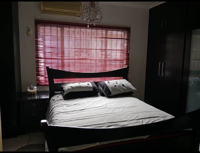 4 BEDROOM HOUSE FOR SALE IN RAISETHORPE